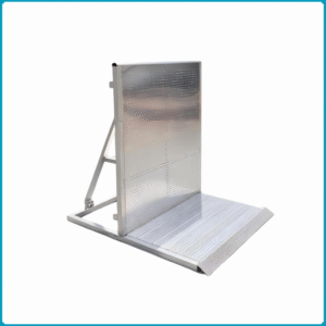 ALUMINUM BARRICADE